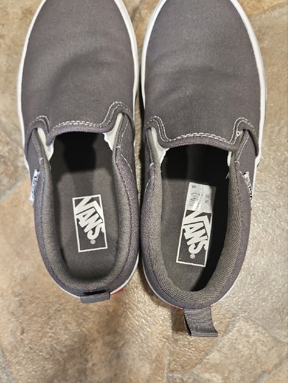 Vans Classic Slip-On Canvas Loafers in Gray - Picture 2 of 4